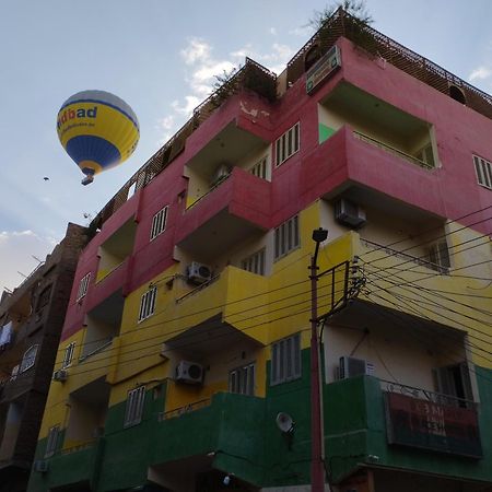 Bob Marley Hotel Luxor Eksteriør billede