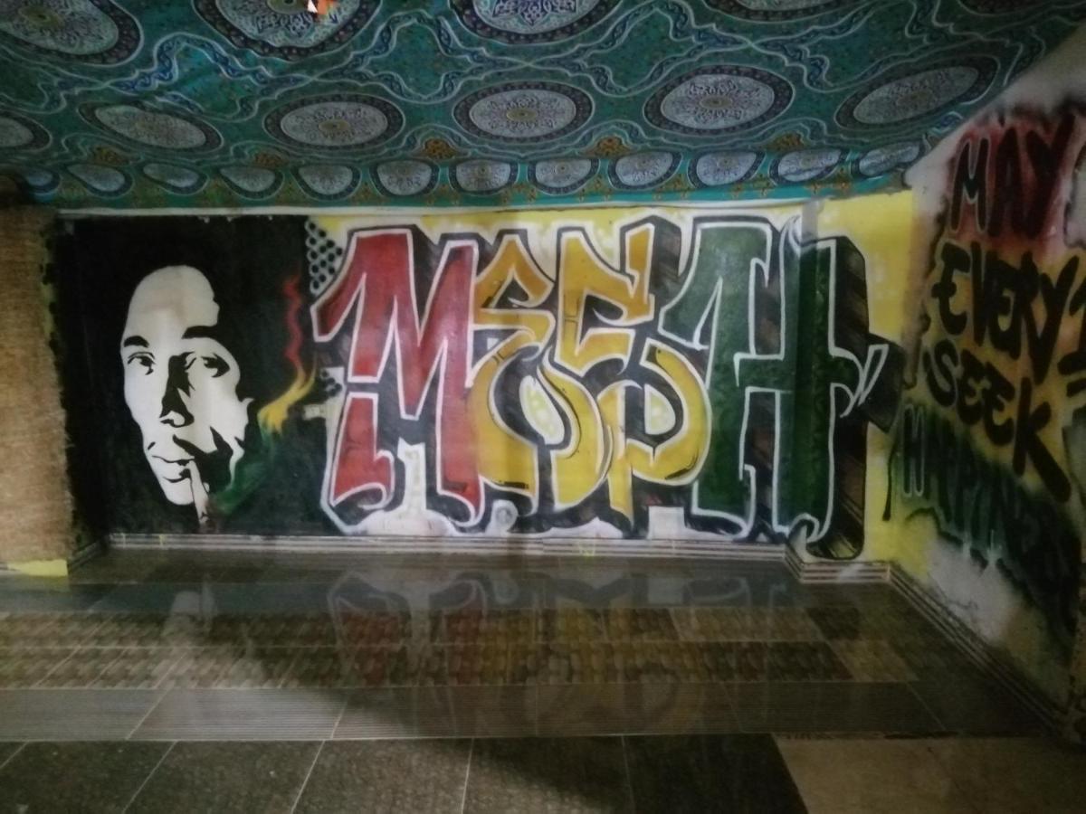 Bob Marley Hotel Luxor Eksteriør billede