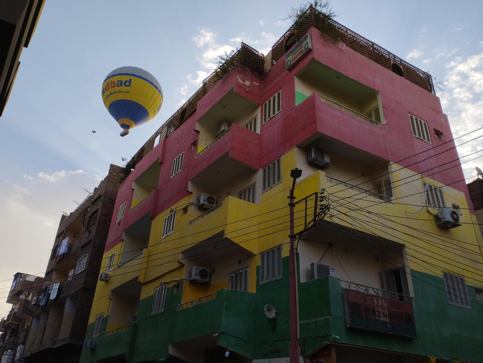 Bob Marley Hotel Luxor Eksteriør billede